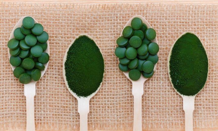 Spiruline en poudre et en comprimé
