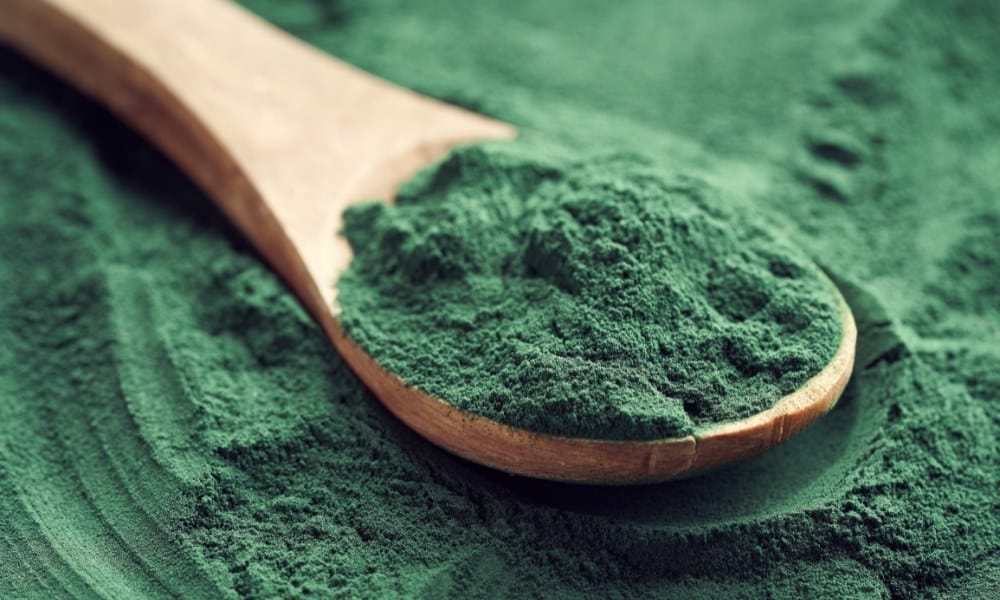 Les bienfaits de la spiruline sur les cheveux Spiruline en poudre